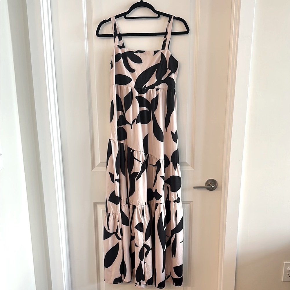 Elegant Black and Dusty Rose Women's Maxi Dress